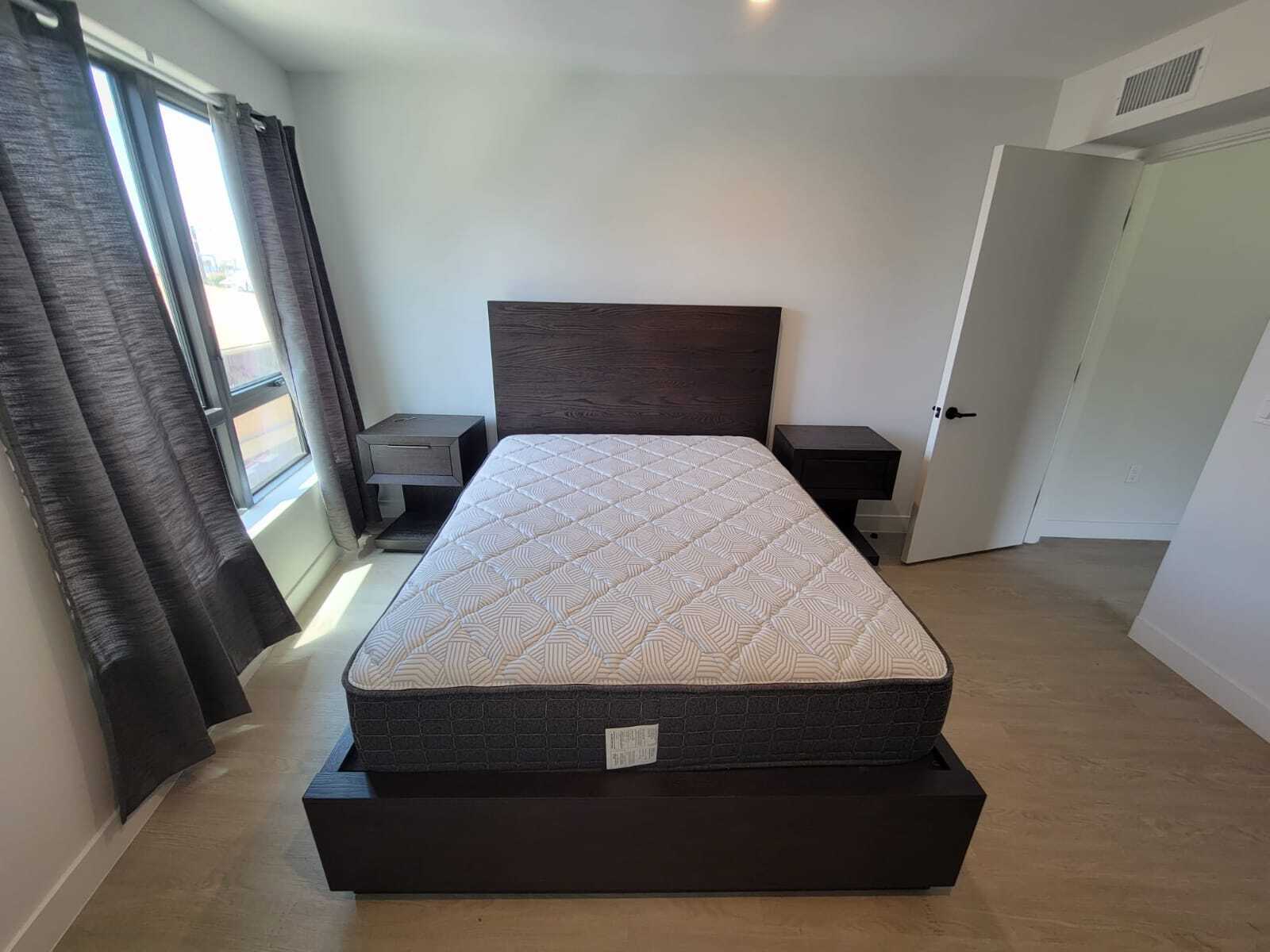 Building Photo - 4506 Dockweiler St