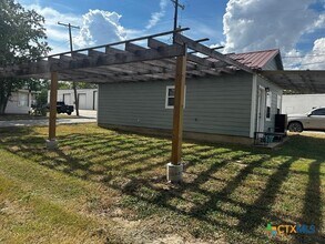 Building Photo - 1607 N St Joseph St