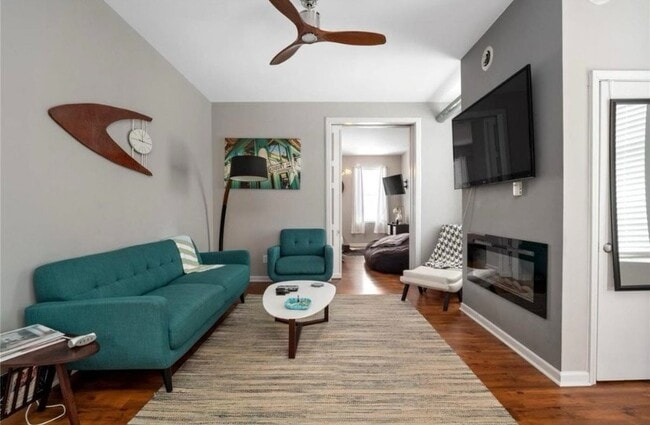 Building Photo - 2905 S 18th St