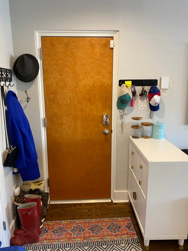 Entry - 912 Shepherd St NW