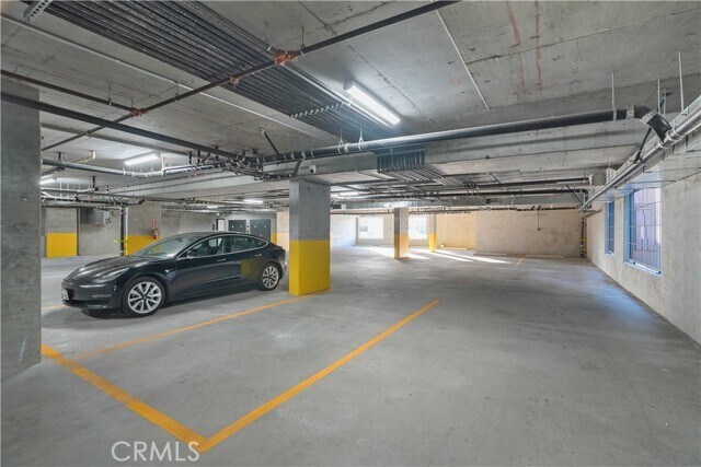 Building Photo - 8750 Sepulveda Blvd