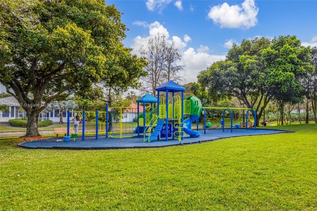 Building Photo - 6586 NW 97th Dr