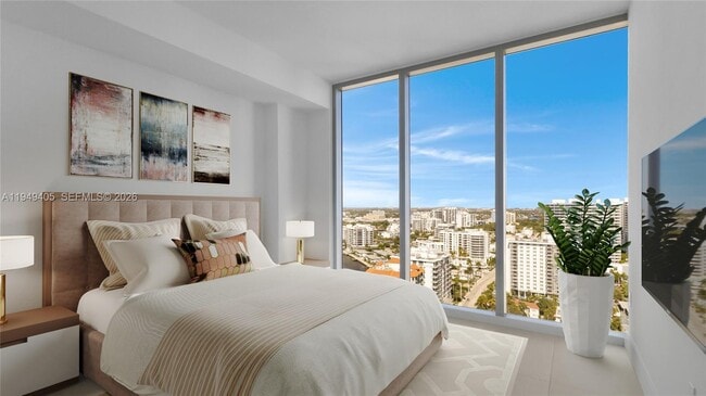 Building Photo - 153 N Seabreeze Blvd