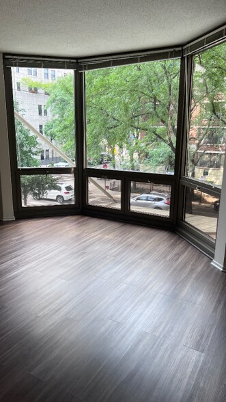 Building Photo - 1134 N Dearborn St