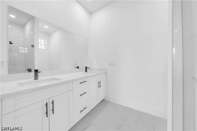 Building Photo - 3310 11th St W