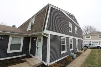 Building Photo - 360 Farmingdale Cir