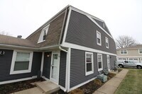 Building Photo - 360 Farmingdale Cir