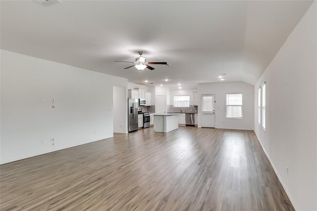 Building Photo - 1641 Catahoula Dr