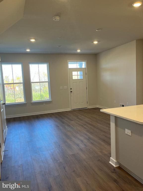 Building Photo - 741 Platinum Dr