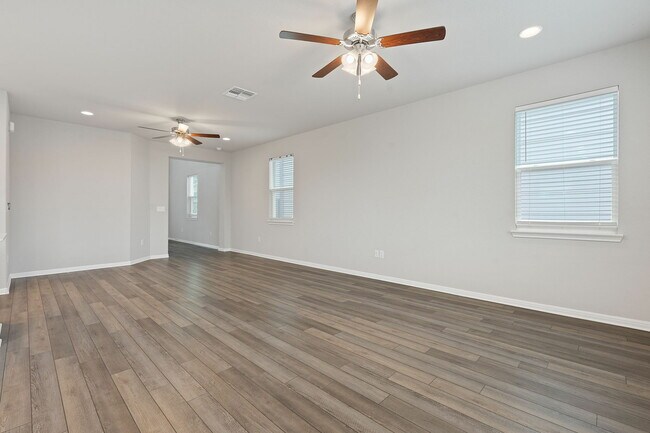 Building Photo - 1213 Devon Stetson Pl