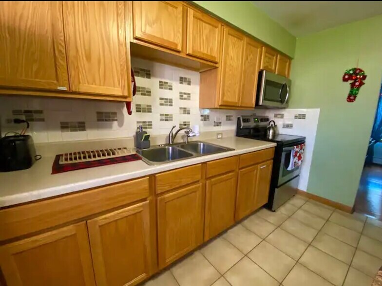 Building Photo - 4423 Eberly Ave