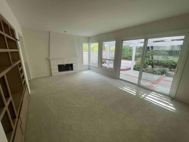 Building Photo - CALABASAS MEDITERRANEAN ESTATE IN THE BELL...