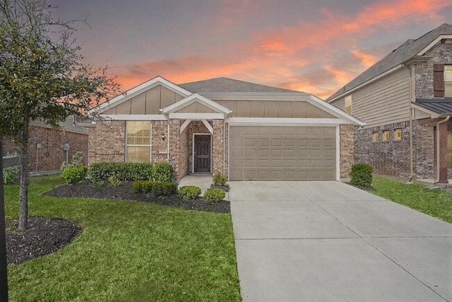 Building Photo - 16114 Sommerall Creek Ln