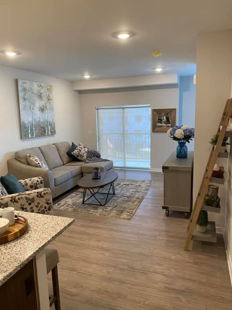 Interior Photo - The Pointe Apartments
