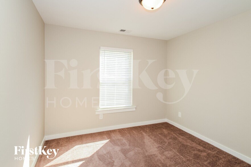 Building Photo - 583 Kincaid Cove Ln