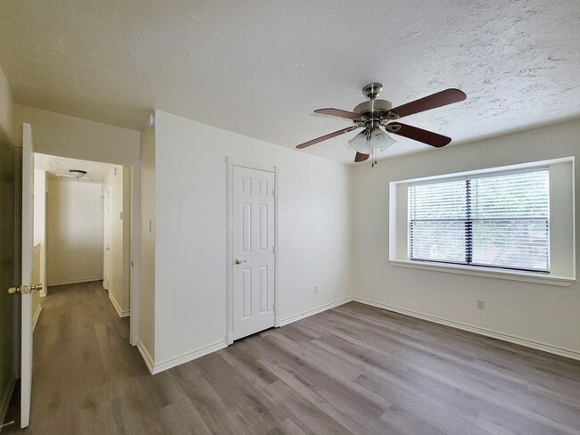 Building Photo - Welcome to this beautiful 2 story, 4 bedro...