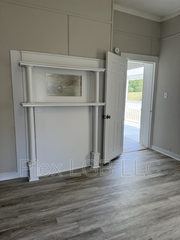 Building Photo - 407 Colquitt St