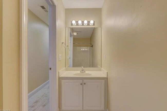Building Photo - Beautiful 2 BED/ 2.5 BATH Townhome at Piedmont Trace coming this JULY 2026!!!