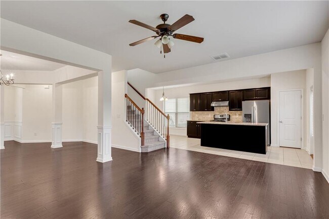 Building Photo - 4920 Breezewood Cir