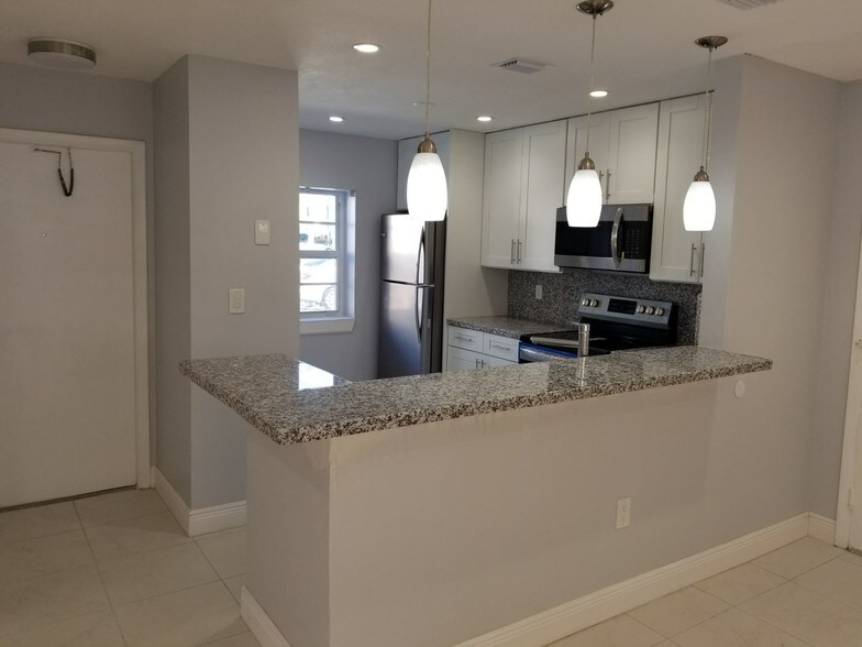Building Photo - 14746 SW 90th Terrace