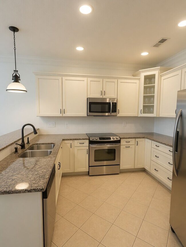 Building Photo - 3 Bedroom Home in Cornerstone