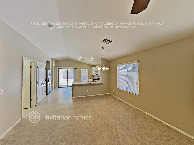 Building Photo - 12759 W Desert Mirage Dr