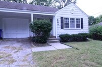 Building Photo - Updated 1 Bedroom 1 Bath Duplex in Olathe ...