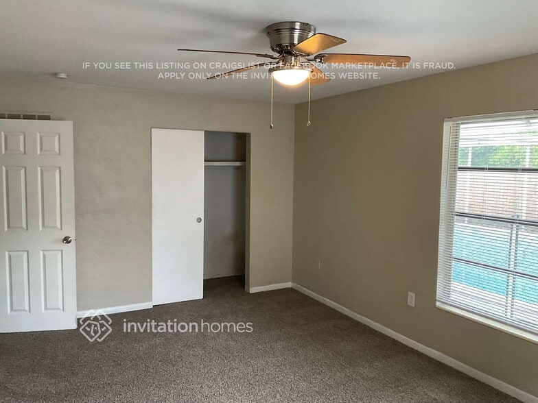 Building Photo - 2324 61st Way N