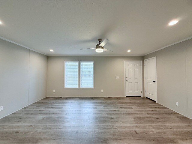 Building Photo - 29638 Danbury Ct