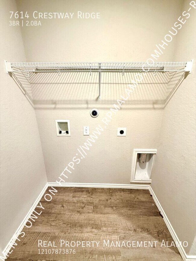 Building Photo - 7614 Crestway Ridge