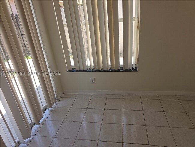 Building Photo - 14241 SW 151st Ave