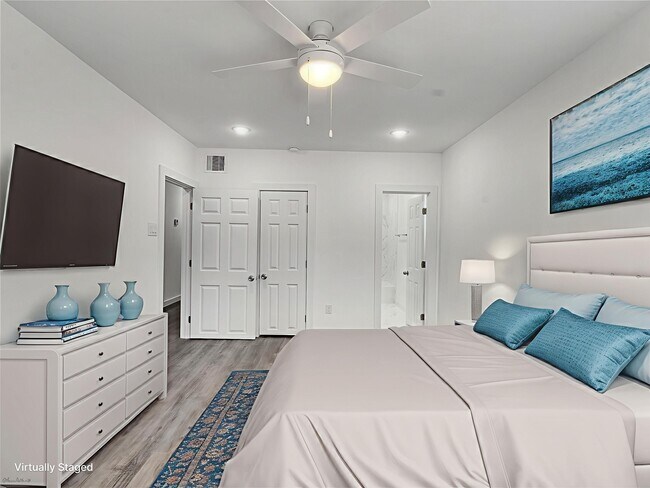 Building Photo - 6742 Madrid St