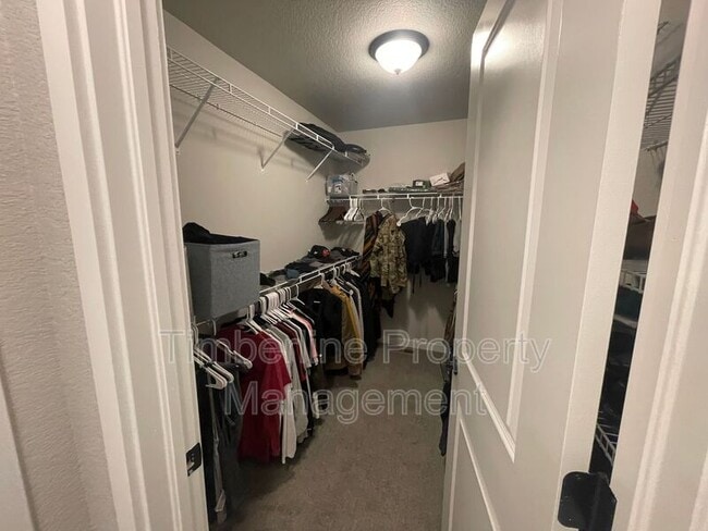 Building Photo - 7359 Hunter Jumper Dr