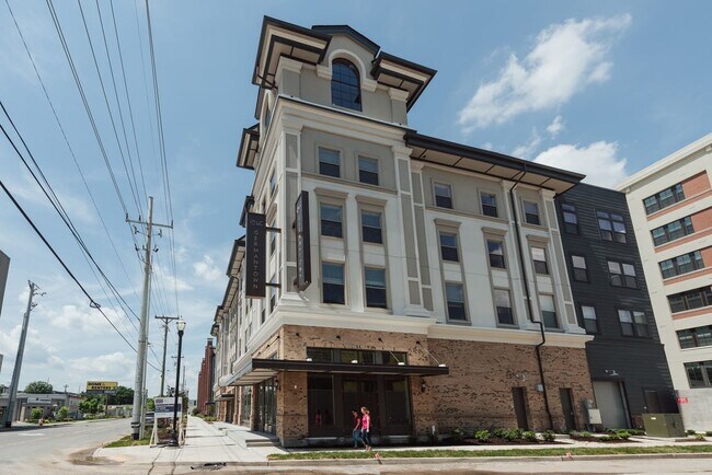 Building Photo - 1210 2nd Ave N