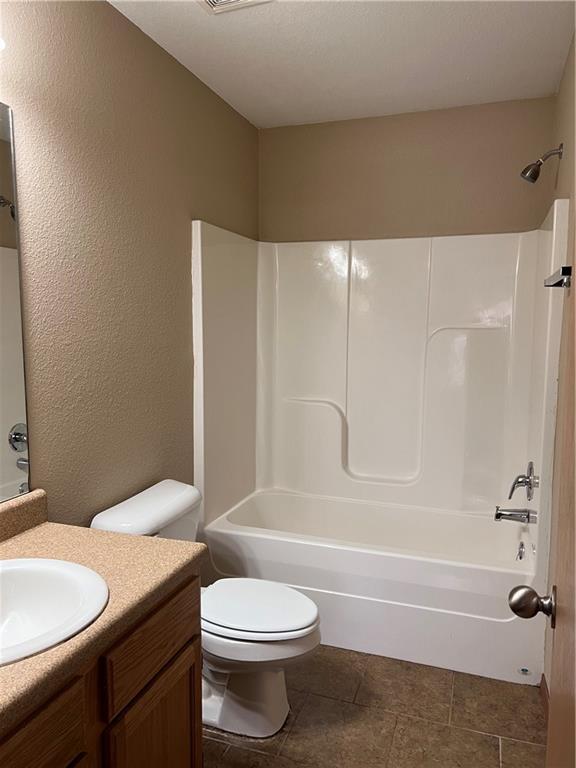 Building Photo - 140 Sage St