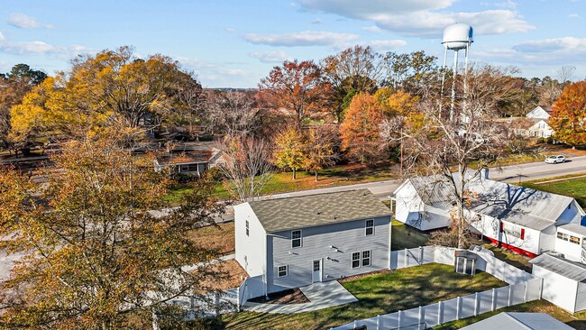 View of back of property - 105 E Carolina Ave