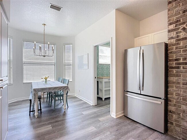 Building Photo - 6706 Thackston Dr