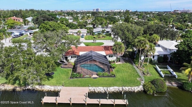 Building Photo - 778 Nassau Rd