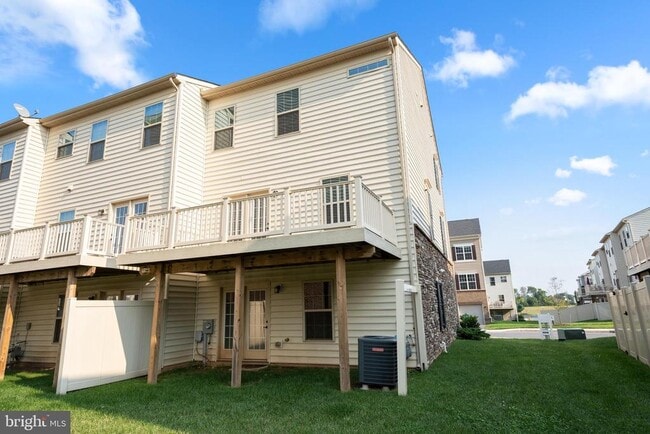 Building Photo - 6252 Alexa St