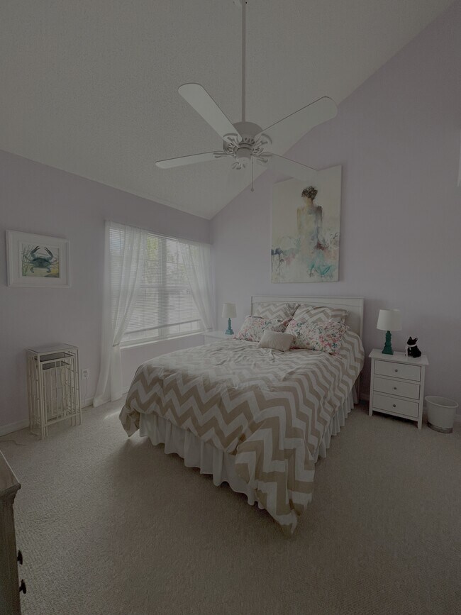 Building Photo - 1924 Westminster Cir