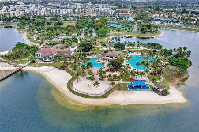 Building Photo - 10880 NW 58th Terrace