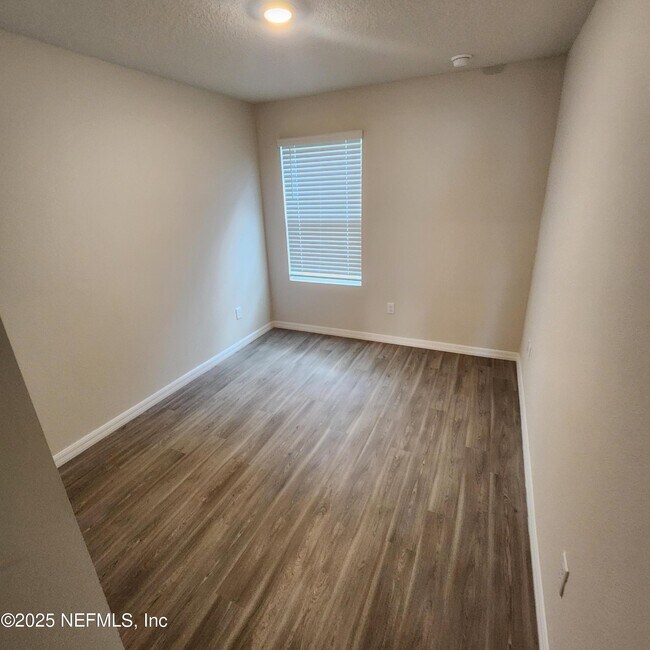 Building Photo - 6547 Sweetbay Ln