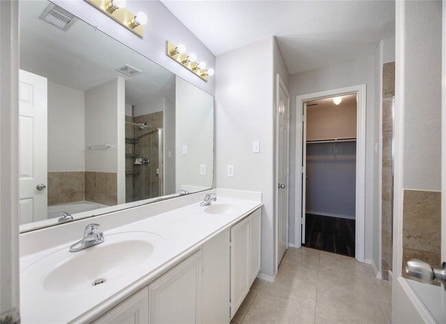 Building Photo - 3918 Ridge Canyon Rd