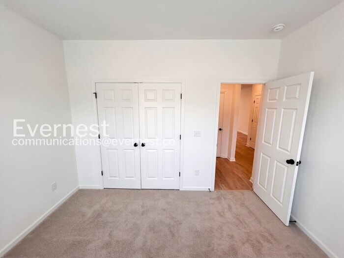 Building Photo - 2900 Suzanne Landon Dr