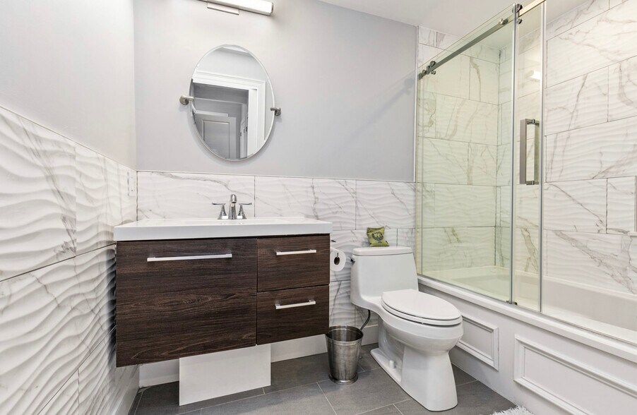 Building Photo - 84 Flint St