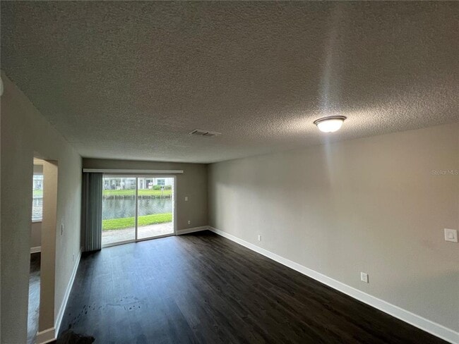 Building Photo - 2556 Woodgate Blvd