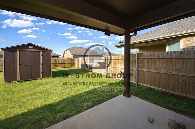 Building Photo - 2632 Gains Mill Dr