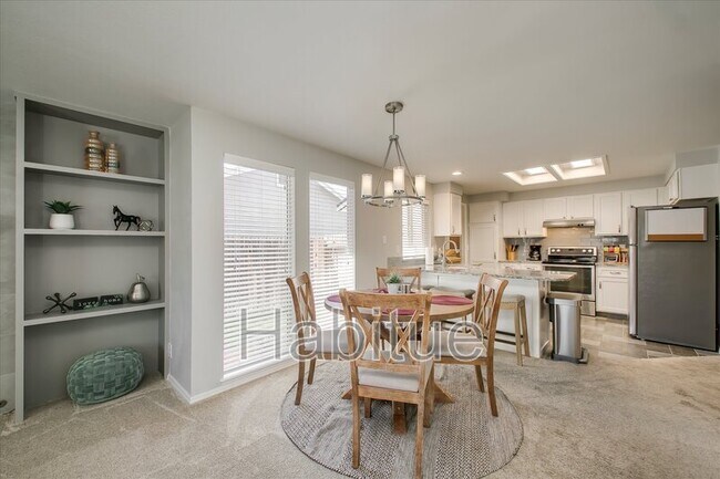 Building Photo - 9025 W Lorinda Dr