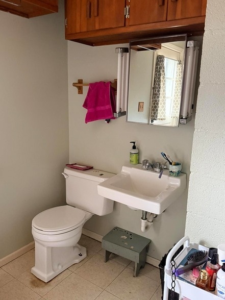 Building Photo - 1310 E Prairie Dr