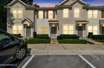 Building Photo - 3542 Lone Tree Ln